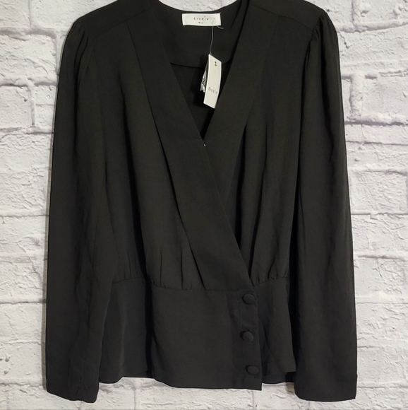 🎀Black Blouse with Side Button and Sleeve Details - Picture 1 of 15